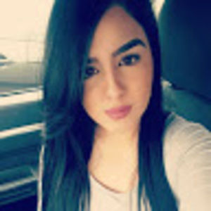 Meet your Posher, Claudia selene